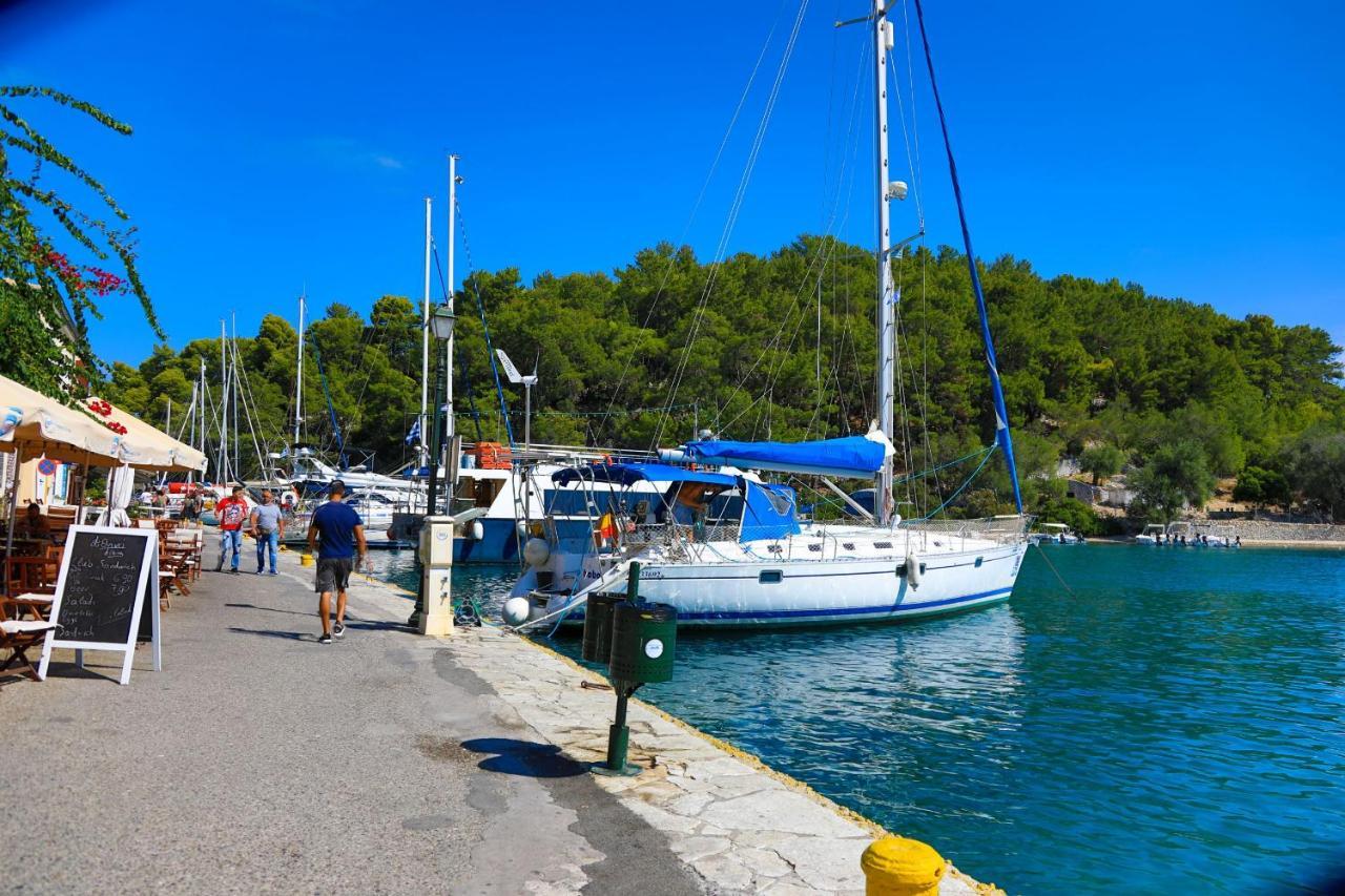Plagia Gaios