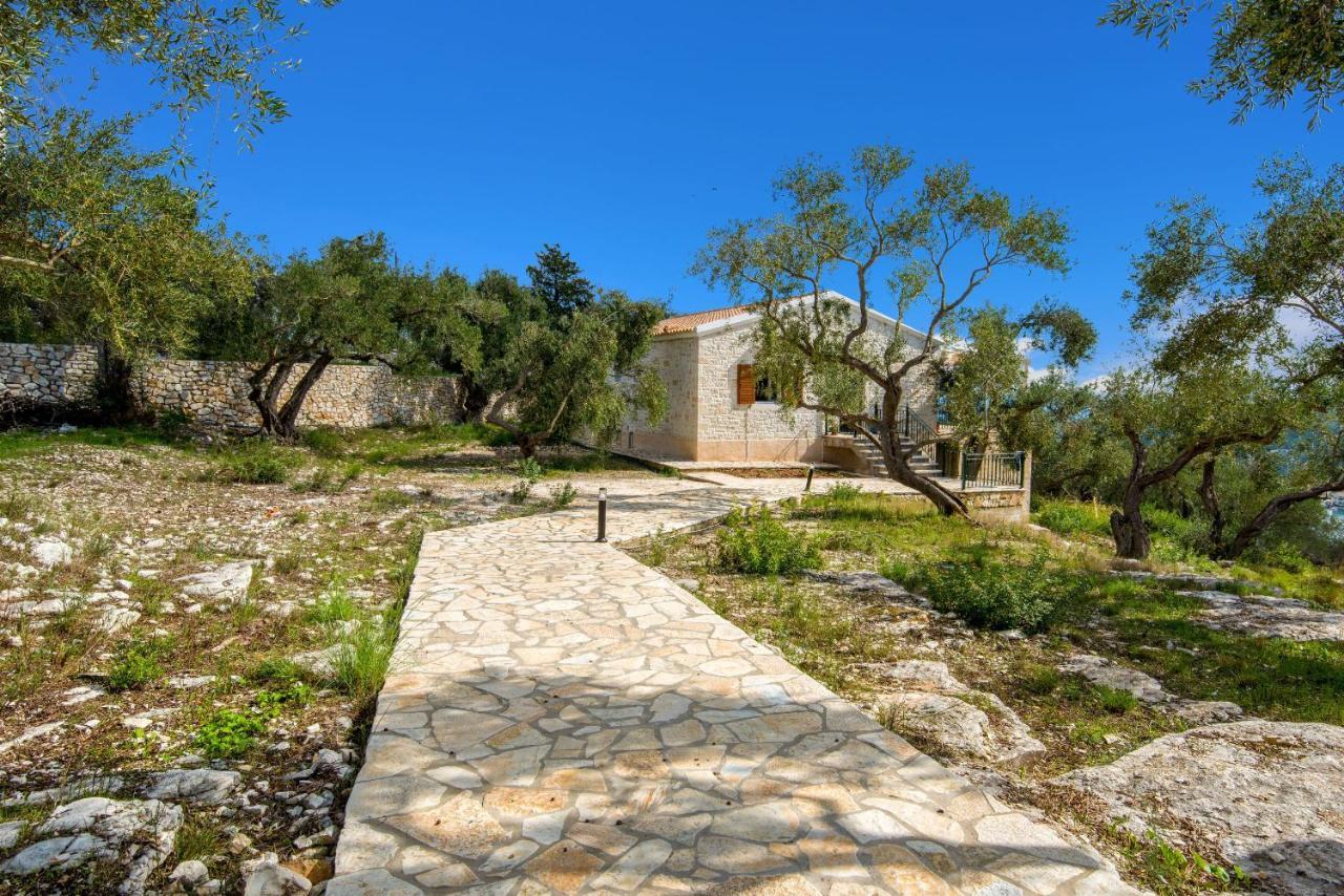 Plagia Villa Gaios