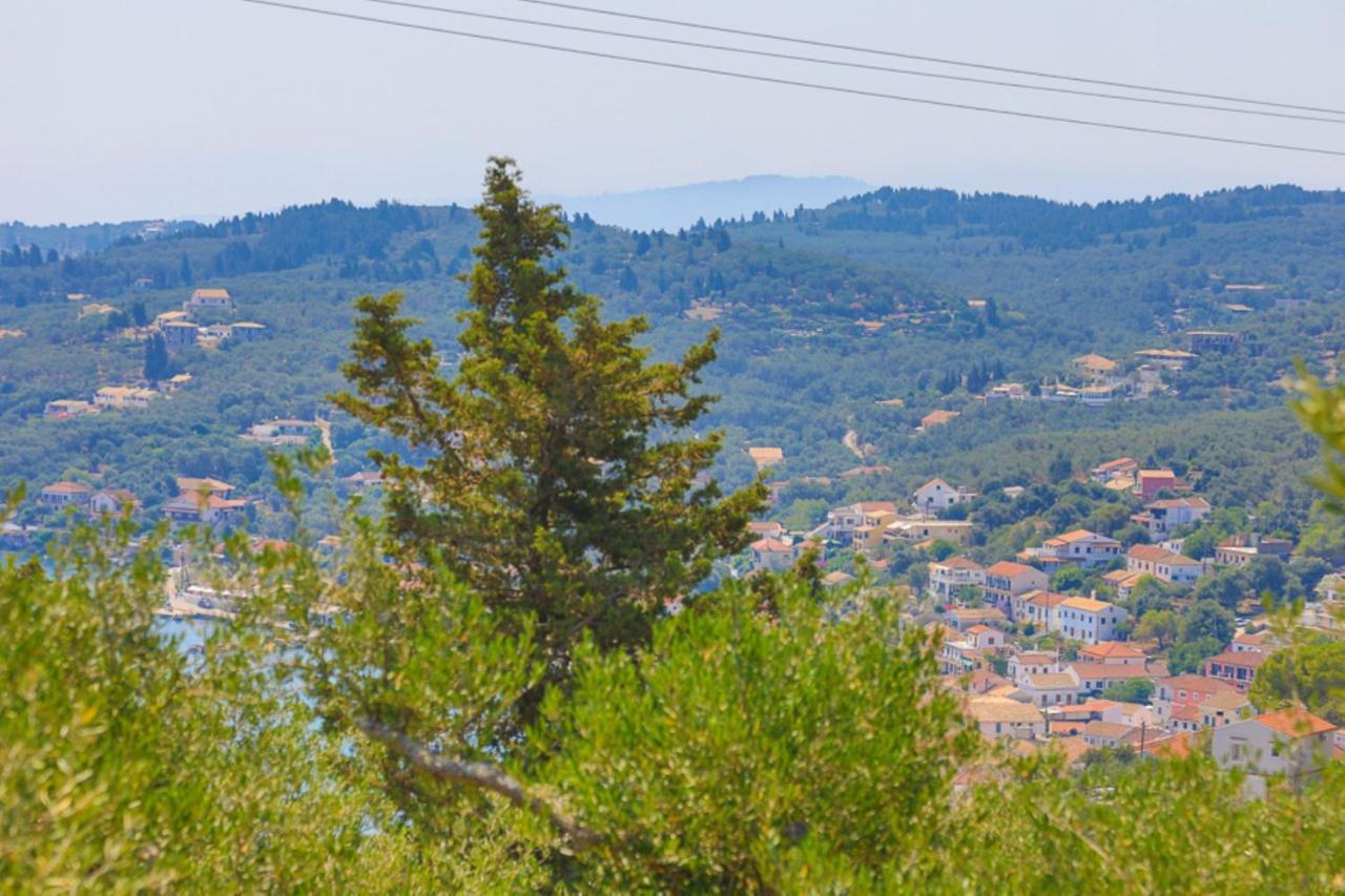 Plagia Villa *